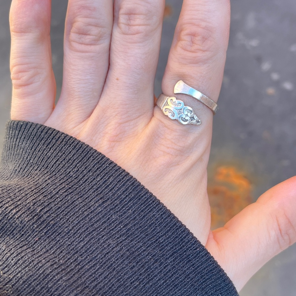 2/$40 🌸 VTG Sterling Silver Spoon Ring - Picture 4 of 11